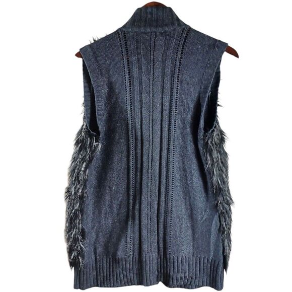 Romeo & Juliet Couture Size L Grey Fancy Faux Fur Zip Sweater Vest Angora Blend - Picture 6 of 9